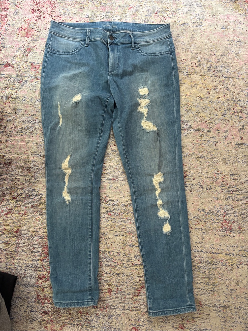 LONDONJEAN Distressed Light Blue Skinny Jeans